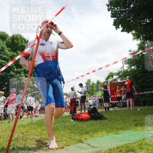 21.06.2026 - 29. Vierlanden-Triathlon LAZAROV Photography http://msf.ph/oto/9862109 21.06.2026 13:30:20 Schwimmen 1189, 1228 meine-sportfotos.de