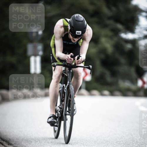 21.06.2026 - 29. Vierlanden-Triathlon H.Heesch http://msf.ph/oto/9862121 21.06.2026 12:10:59 Radfahren 841, 853, 968 meine-sportfotos.de