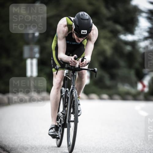 21.06.2026 - 29. Vierlanden-Triathlon H.Heesch http://msf.ph/oto/9862123 21.06.2026 12:10:59 Radfahren 841, 853, 968 meine-sportfotos.de