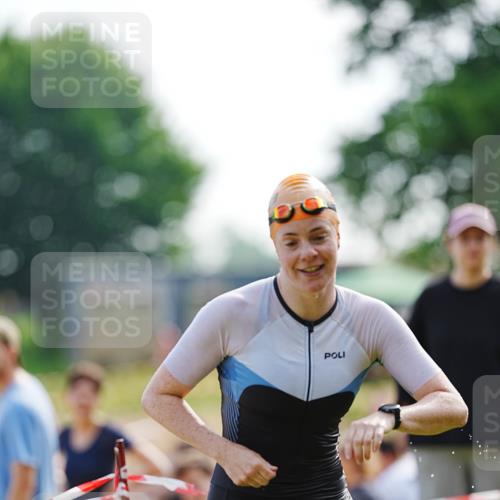 21.06.2026 - 29. Vierlanden-Triathlon LAZAROV Photography http://msf.ph/oto/9862137 21.06.2026 09:11:54 Schwimmen 91, 255, 264, 300 meine-sportfotos.de