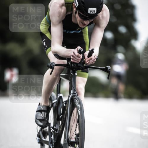 21.06.2026 - 29. Vierlanden-Triathlon H.Heesch http://msf.ph/oto/9862141 21.06.2026 12:11:00 Radfahren 841, 853, 968 meine-sportfotos.de