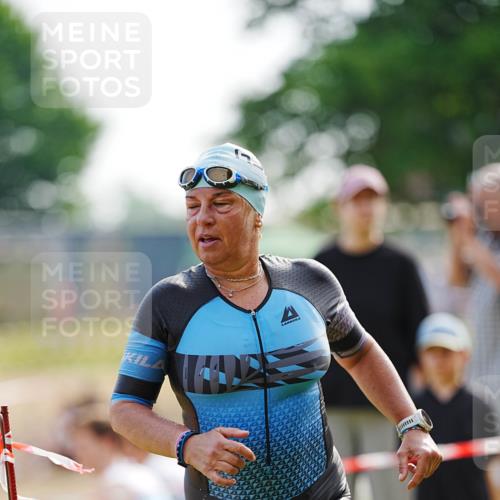 21.06.2026 - 29. Vierlanden-Triathlon LAZAROV Photography http://msf.ph/oto/9862146 21.06.2026 09:12:02 Schwimmen 264, 300 meine-sportfotos.de