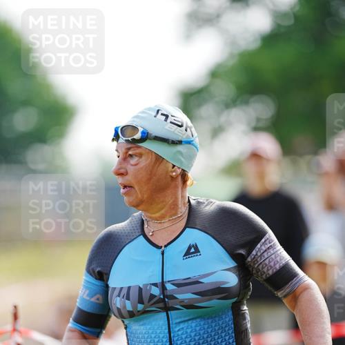 21.06.2026 - 29. Vierlanden-Triathlon LAZAROV Photography http://msf.ph/oto/9862148 21.06.2026 09:12:03 Schwimmen 300 meine-sportfotos.de