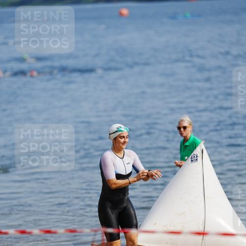 21.06.2026 - 29. Vierlanden-Triathlon LAZAROV Photography http://msf.ph/oto/9862151 21.06.2026 09:12:08 Schwimmen 252, 300 meine-sportfotos.de
