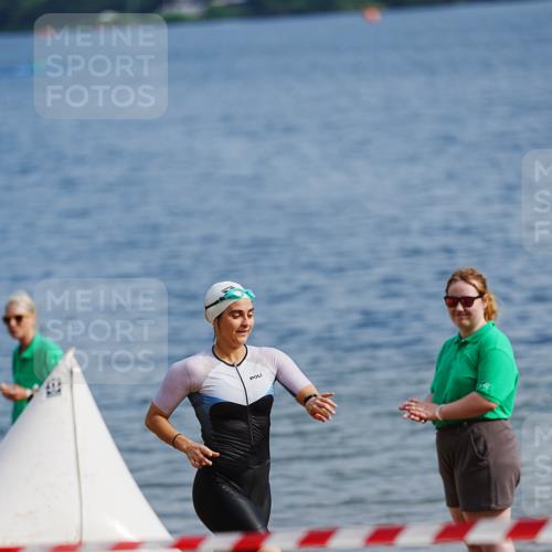 21.06.2026 - 29. Vierlanden-Triathlon LAZAROV Photography http://msf.ph/oto/9862155 21.06.2026 09:12:08 Schwimmen 252, 300 meine-sportfotos.de