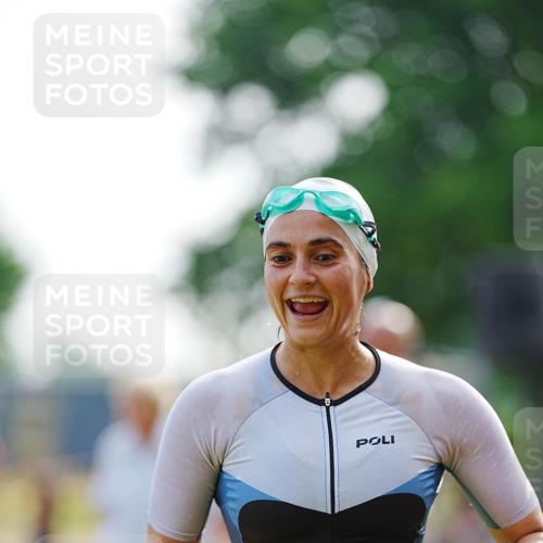 21.06.2026 - 29. Vierlanden-Triathlon LAZAROV Photography http://msf.ph/oto/9862166 21.06.2026 09:12:15 Schwimmen 252, 272 meine-sportfotos.de