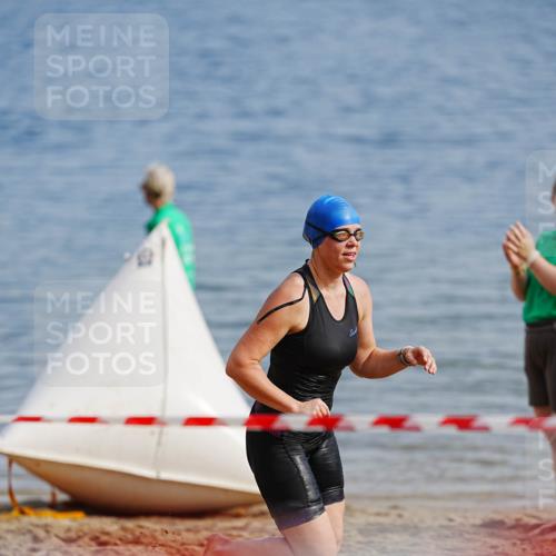 21.06.2026 - 29. Vierlanden-Triathlon LAZAROV Photography http://msf.ph/oto/9862184 21.06.2026 09:12:41 Schwimmen 235 meine-sportfotos.de