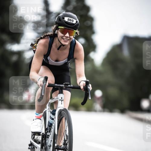 21.06.2026 - 29. Vierlanden-Triathlon H.Heesch http://msf.ph/oto/9862187 21.06.2026 12:11:23 Radfahren 689, 869 meine-sportfotos.de