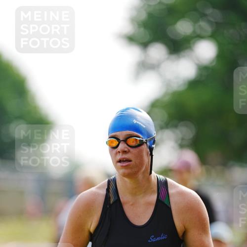 21.06.2026 - 29. Vierlanden-Triathlon LAZAROV Photography http://msf.ph/oto/9862197 21.06.2026 09:12:47 Schwimmen 235 meine-sportfotos.de