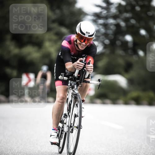 21.06.2026 - 29. Vierlanden-Triathlon H.Heesch http://msf.ph/oto/9862208 21.06.2026 12:11:31 Radfahren 230, 846, 859, 870 meine-sportfotos.de