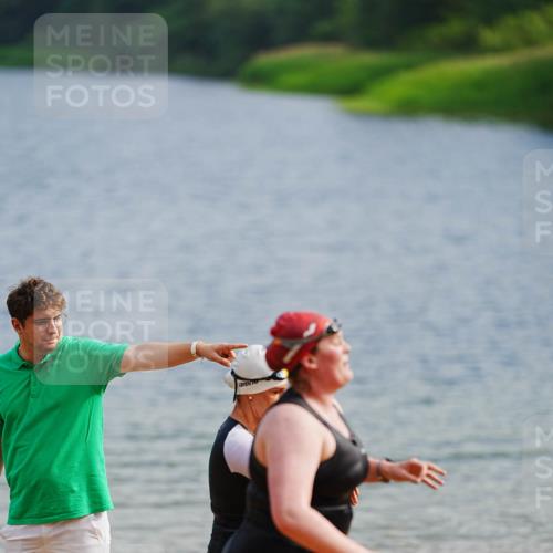 21.06.2026 - 29. Vierlanden-Triathlon LAZAROV Photography http://msf.ph/oto/9862230 21.06.2026 09:13:07 Schwimmen 227, 230, 280 meine-sportfotos.de