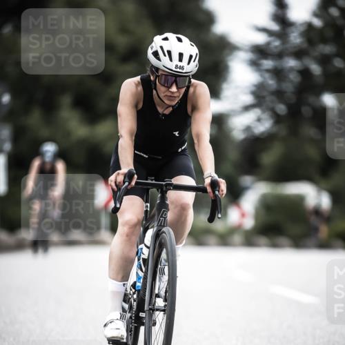 21.06.2026 - 29. Vierlanden-Triathlon H.Heesch http://msf.ph/oto/9862232 21.06.2026 12:11:33 Radfahren 230, 846, 859, 870, 881 meine-sportfotos.de