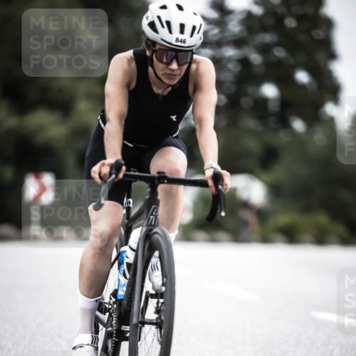21.06.2026 - 29. Vierlanden-Triathlon H.Heesch http://msf.ph/oto/9862237 21.06.2026 12:11:33 Radfahren 230, 846, 859, 870, 881 meine-sportfotos.de