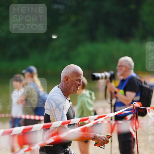 21.06.2026 - 29. Vierlanden-Triathlon LAZAROV Photography http://msf.ph/oto/9862269 21.06.2026 09:14:28 Schwimmen 133 meine-sportfotos.de
