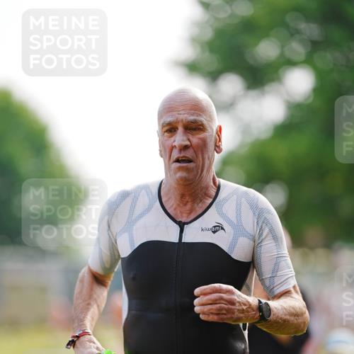 21.06.2026 - 29. Vierlanden-Triathlon LAZAROV Photography http://msf.ph/oto/9862276 21.06.2026 09:14:31 Schwimmen 133 meine-sportfotos.de