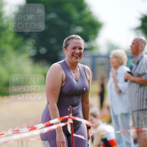 21.06.2026 - 29. Vierlanden-Triathlon LAZAROV Photography http://msf.ph/oto/9862282 21.06.2026 09:14:44 Schwimmen 296 meine-sportfotos.de