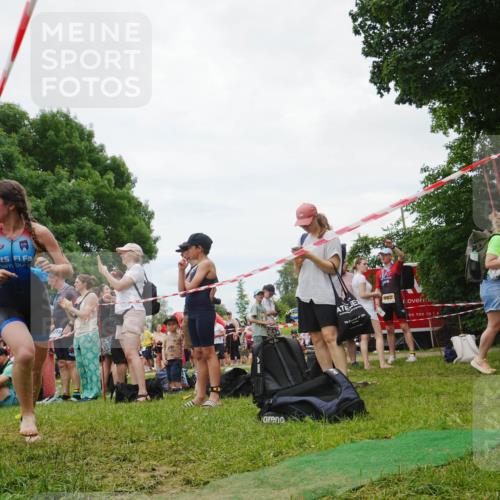 21.06.2026 - 29. Vierlanden-Triathlon LAZAROV Photography http://msf.ph/oto/9862337 21.06.2026 14:38:36 Schwimmen 1238, 1241, 1243, 1244, 1261, 1274, 1277, 1279, 1292, 1294 meine-sportfotos.de