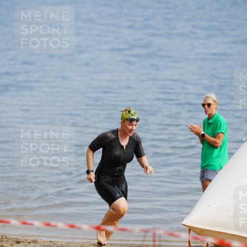 21.06.2026 - 29. Vierlanden-Triathlon LAZAROV Photography http://msf.ph/oto/9862344 21.06.2026 09:19:33 Schwimmen 295 meine-sportfotos.de