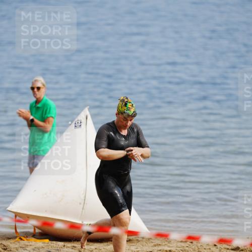 21.06.2026 - 29. Vierlanden-Triathlon LAZAROV Photography http://msf.ph/oto/9862346 21.06.2026 09:19:34 Schwimmen 295 meine-sportfotos.de