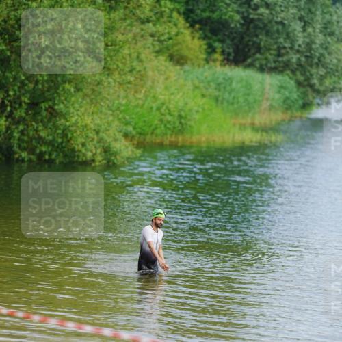 21.06.2026 - 29. Vierlanden-Triathlon LAZAROV Photography http://msf.ph/oto/9862360 21.06.2026 09:21:12 Schwimmen  meine-sportfotos.de