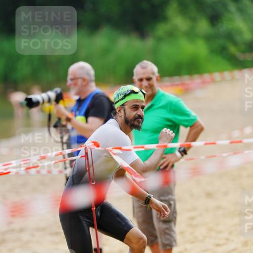21.06.2026 - 29. Vierlanden-Triathlon LAZAROV Photography http://msf.ph/oto/9862388 21.06.2026 09:21:37 Schwimmen 6 meine-sportfotos.de