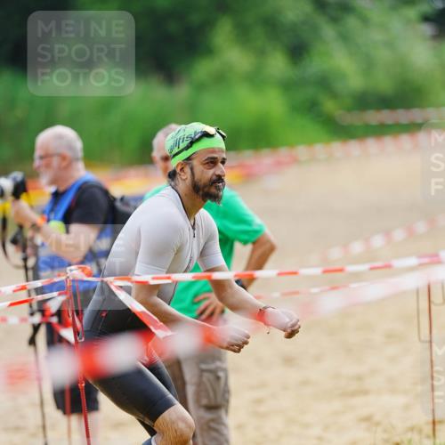 21.06.2026 - 29. Vierlanden-Triathlon LAZAROV Photography http://msf.ph/oto/9862390 21.06.2026 09:21:38 Schwimmen 6 meine-sportfotos.de