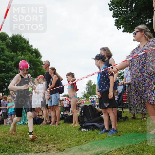 21.06.2026 - 29. Vierlanden-Triathlon LAZAROV Photography http://msf.ph/oto/9862430 21.06.2026 14:48:47 Schwimmen  meine-sportfotos.de