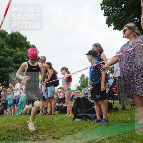 21.06.2026 - 29. Vierlanden-Triathlon LAZAROV Photography http://msf.ph/oto/9862432 21.06.2026 14:48:47 Schwimmen  meine-sportfotos.de