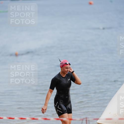 21.06.2026 - 29. Vierlanden-Triathlon LAZAROV Photography http://msf.ph/oto/9862439 21.06.2026 09:22:57 Schwimmen 279 meine-sportfotos.de