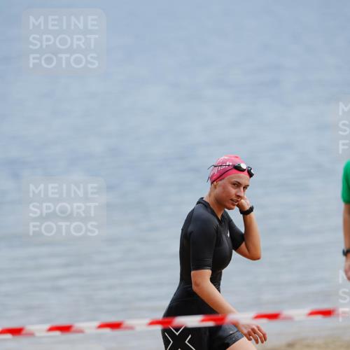21.06.2026 - 29. Vierlanden-Triathlon LAZAROV Photography http://msf.ph/oto/9862447 21.06.2026 09:22:59 Schwimmen 279 meine-sportfotos.de