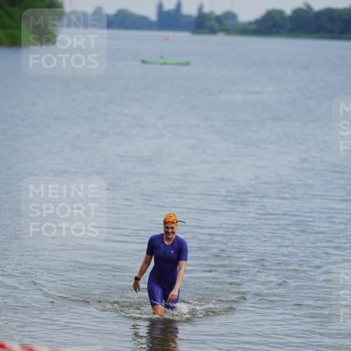 21.06.2026 - 29. Vierlanden-Triathlon LAZAROV Photography http://msf.ph/oto/9862451 21.06.2026 09:23:23 Schwimmen  meine-sportfotos.de