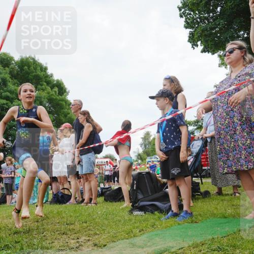 21.06.2026 - 29. Vierlanden-Triathlon LAZAROV Photography http://msf.ph/oto/9862454 21.06.2026 14:48:50 Schwimmen  meine-sportfotos.de