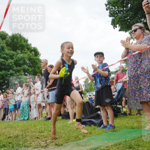 21.06.2026 - 29. Vierlanden-Triathlon LAZAROV Photography http://msf.ph/oto/9862527 21.06.2026 14:49:20 Schwimmen  meine-sportfotos.de
