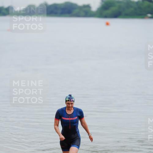 21.06.2026 - 29. Vierlanden-Triathlon LAZAROV Photography http://msf.ph/oto/9862537 21.06.2026 09:36:03 Schwimmen  meine-sportfotos.de