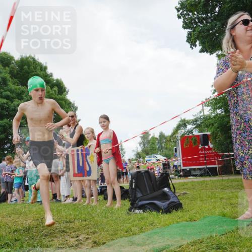 21.06.2026 - 29. Vierlanden-Triathlon LAZAROV Photography http://msf.ph/oto/9862556 21.06.2026 14:50:34 Schwimmen  meine-sportfotos.de