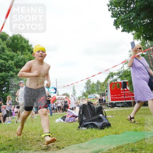 21.06.2026 - 29. Vierlanden-Triathlon LAZAROV Photography http://msf.ph/oto/9862605 21.06.2026 15:02:09 Schwimmen  meine-sportfotos.de