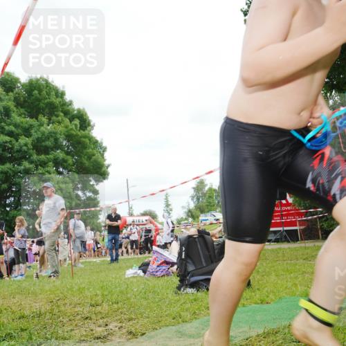 21.06.2026 - 29. Vierlanden-Triathlon LAZAROV Photography http://msf.ph/oto/9862611 21.06.2026 15:02:10 Schwimmen  meine-sportfotos.de