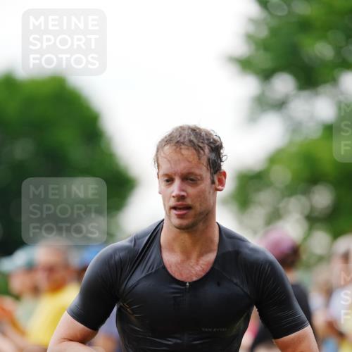 21.06.2026 - 29. Vierlanden-Triathlon LAZAROV Photography http://msf.ph/oto/9862614 21.06.2026 09:54:20 Schwimmen 311, 335, 378, 382 meine-sportfotos.de