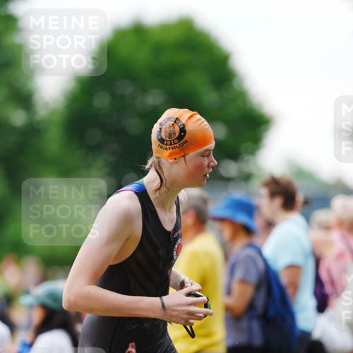 21.06.2026 - 29. Vierlanden-Triathlon LAZAROV Photography http://msf.ph/oto/9862620 21.06.2026 09:55:09 Schwimmen 324, 337, 350, 362, 367, 379 meine-sportfotos.de