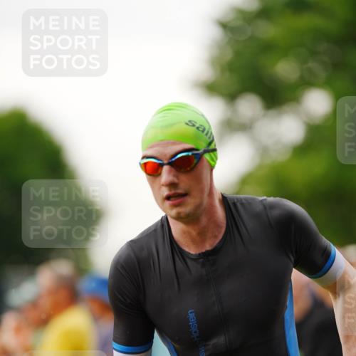 21.06.2026 - 29. Vierlanden-Triathlon LAZAROV Photography http://msf.ph/oto/9862654 21.06.2026 09:56:25 Schwimmen 308, 332 meine-sportfotos.de