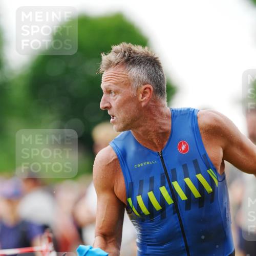 21.06.2026 - 29. Vierlanden-Triathlon LAZAROV Photography http://msf.ph/oto/9862704 21.06.2026 10:03:35 Schwimmen 437 meine-sportfotos.de