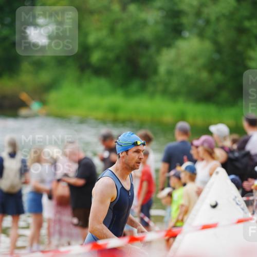 21.06.2026 - 29. Vierlanden-Triathlon LAZAROV Photography http://msf.ph/oto/9862737 21.06.2026 10:05:38 Schwimmen 395, 414, 429, 448 meine-sportfotos.de