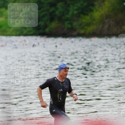 21.06.2026 - 29. Vierlanden-Triathlon LAZAROV Photography http://msf.ph/oto/9862753 21.06.2026 10:06:13 Schwimmen 444, 464 meine-sportfotos.de