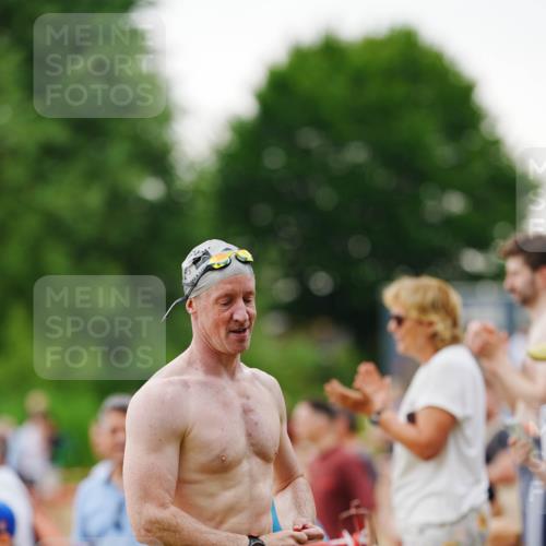 21.06.2026 - 29. Vierlanden-Triathlon LAZAROV Photography http://msf.ph/oto/9862764 21.06.2026 10:06:23 Schwimmen 438, 444, 458, 464, 467 meine-sportfotos.de