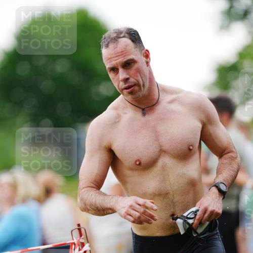 21.06.2026 - 29. Vierlanden-Triathlon LAZAROV Photography http://msf.ph/oto/9862806 21.06.2026 10:07:19 Schwimmen 425, 428, 445, 474 meine-sportfotos.de