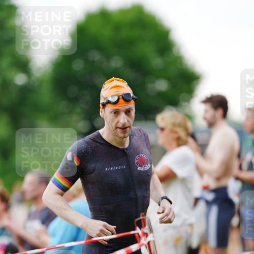 21.06.2026 - 29. Vierlanden-Triathlon LAZAROV Photography http://msf.ph/oto/9862824 21.06.2026 10:08:11 Schwimmen 392, 393, 399, 452, 459, 471, 473, 478 meine-sportfotos.de