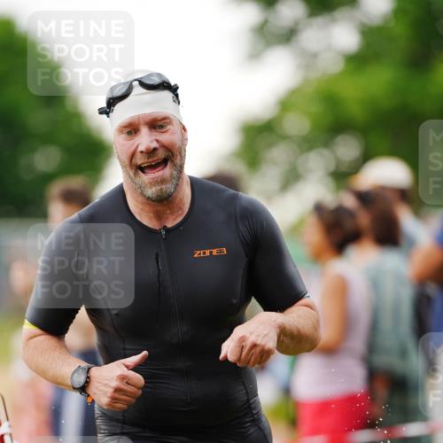 21.06.2026 - 29. Vierlanden-Triathlon LAZAROV Photography http://msf.ph/oto/9862833 21.06.2026 10:08:27 Schwimmen 392, 399, 403, 419, 446, 476, 477 meine-sportfotos.de