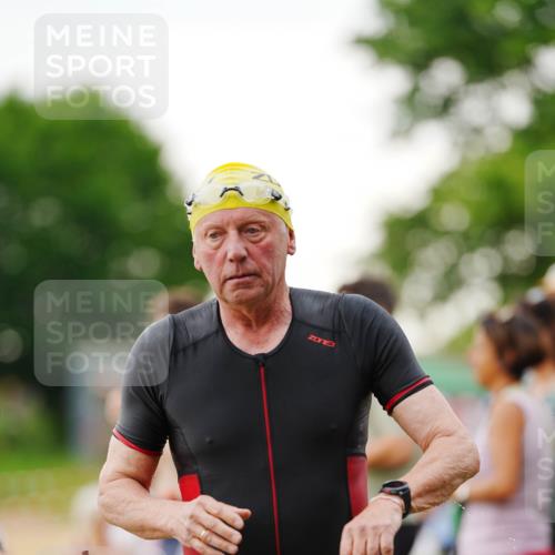 21.06.2026 - 29. Vierlanden-Triathlon LAZAROV Photography http://msf.ph/oto/9862836 21.06.2026 10:08:29 Schwimmen 392, 403, 419, 432, 446, 476, 477, 1356 meine-sportfotos.de