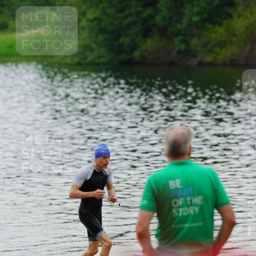 21.06.2026 - 29. Vierlanden-Triathlon LAZAROV Photography http://msf.ph/oto/9862872 21.06.2026 10:09:17 Schwimmen 406, 435, 470 meine-sportfotos.de