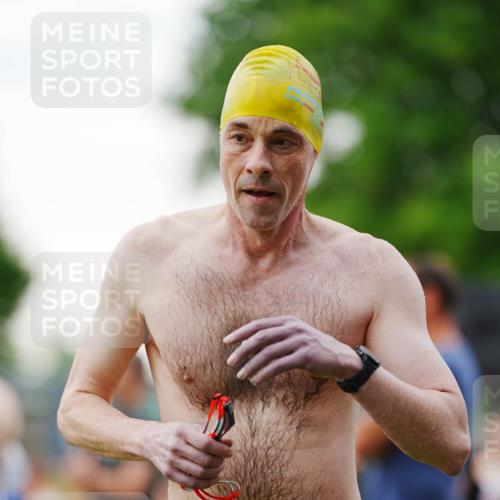 21.06.2026 - 29. Vierlanden-Triathlon LAZAROV Photography http://msf.ph/oto/9862884 21.06.2026 10:09:28 Schwimmen 406, 435, 439, 470 meine-sportfotos.de